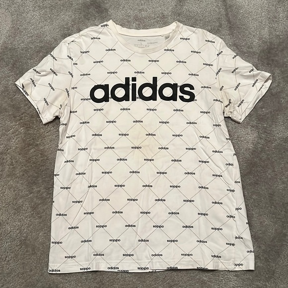 Adidas Tshirt White - Picture 1 of 1